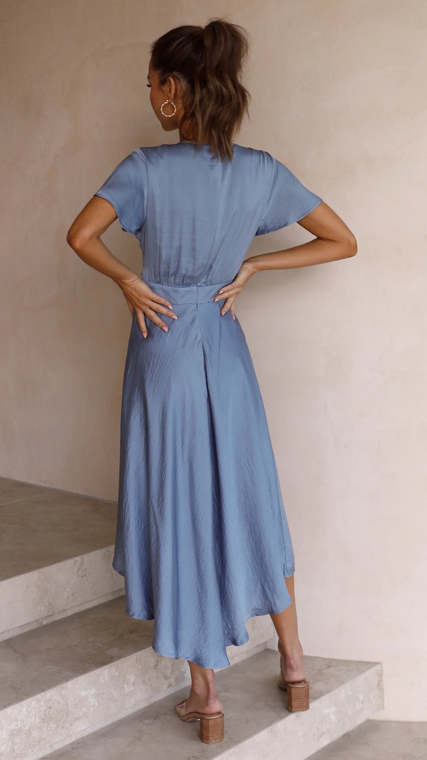 Ana | Vestido de Verano Fluido