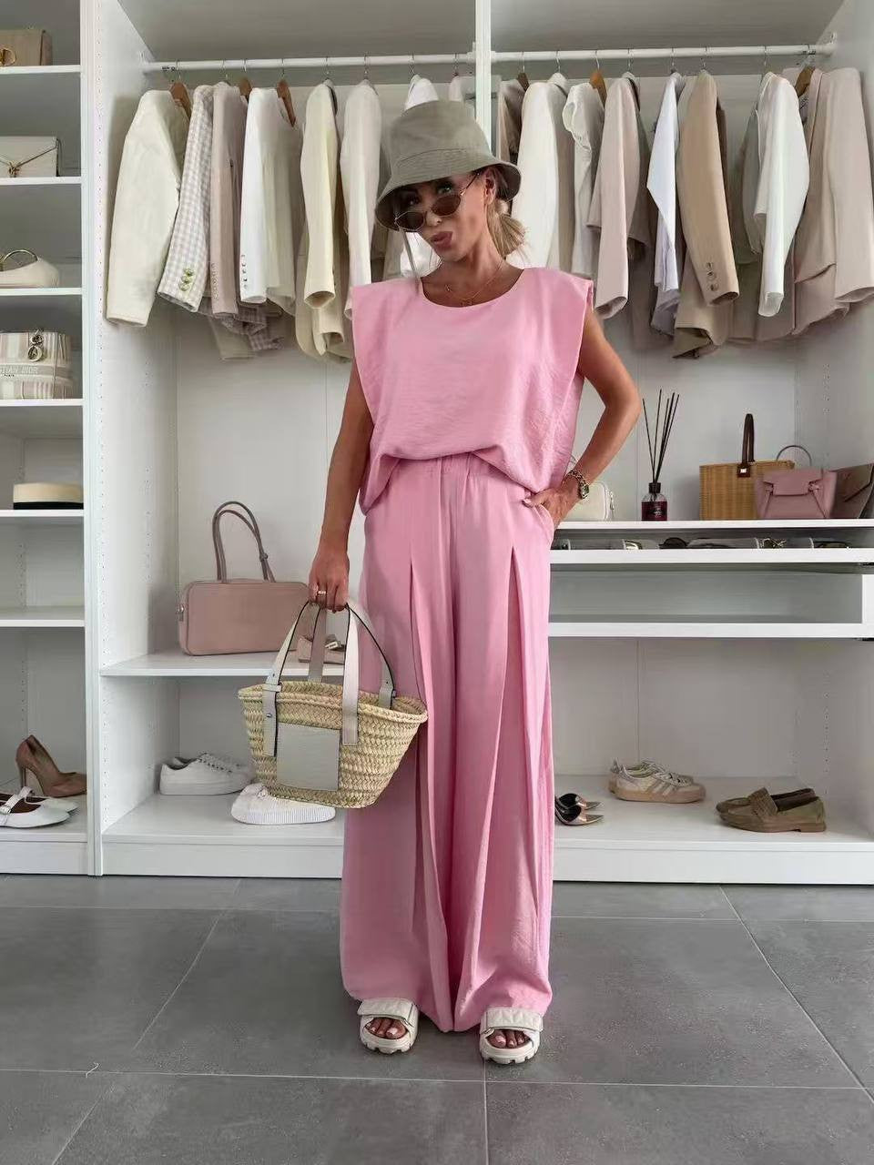 Simone | Conjunto elegante sin mangas